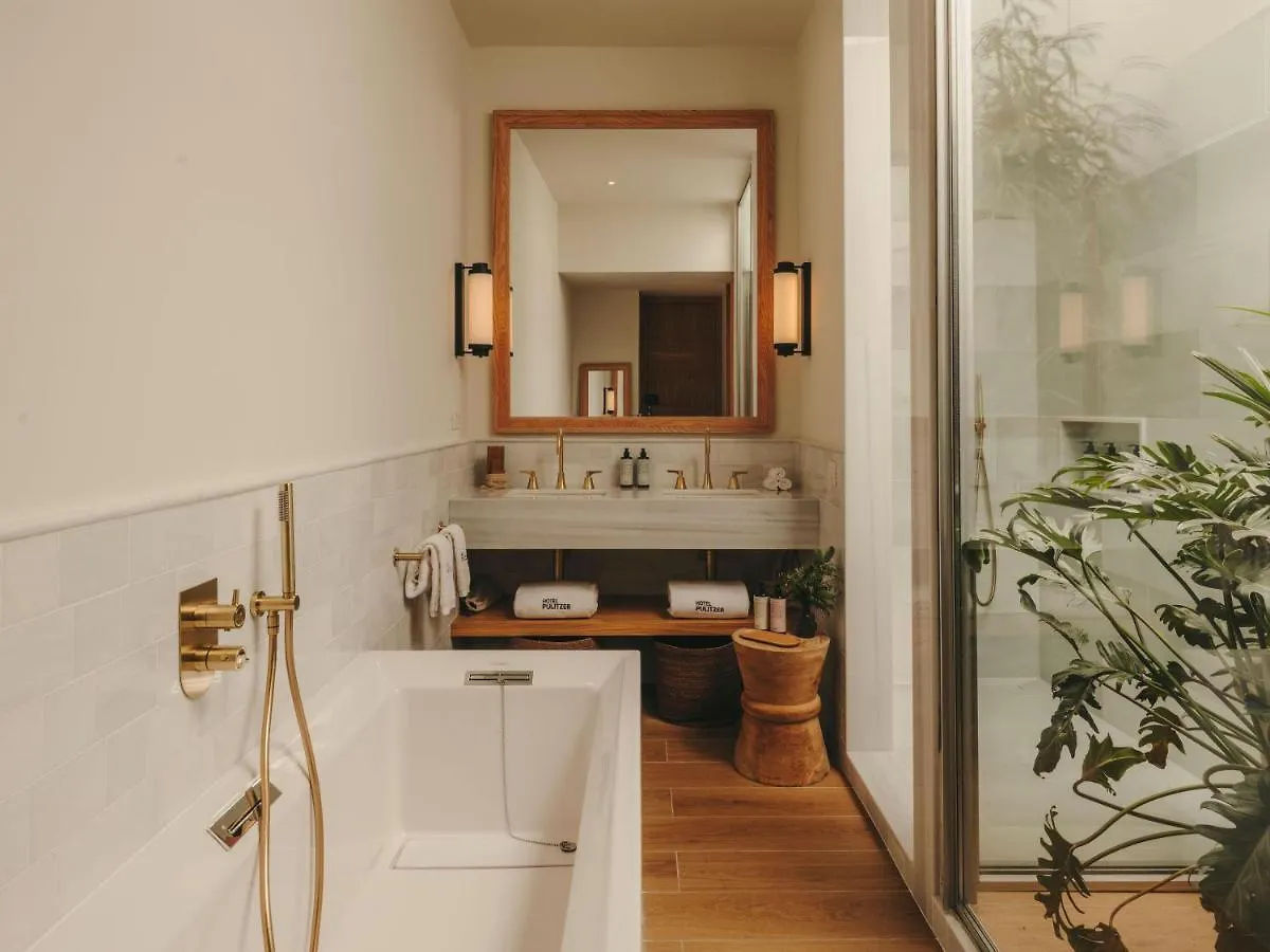 Hotel Pulitzer Barcelona 4*,
